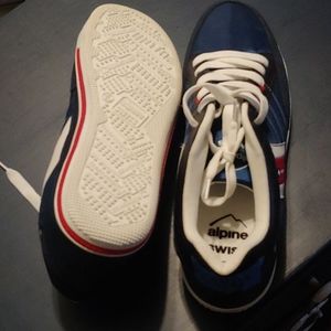 Brand new Alpine Swiss shoes size 15